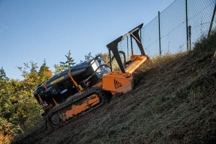 Hillside Mulching